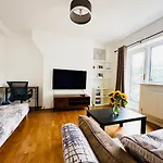 Cozy Flat Nearby Trendy Shoreditch